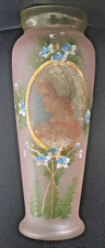 ANCIEN VASE EMAILLE REHAUSSE OR DECORE D’UN MEDAILLON CENTRAL - ART NOUVEAU