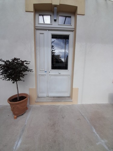 Grande porte entrée avec - grande,