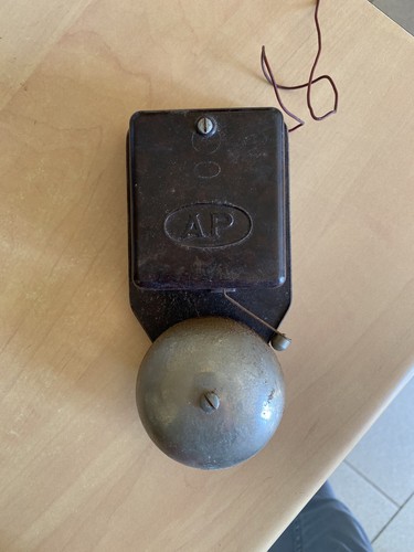 Ancienne sonnette timbre