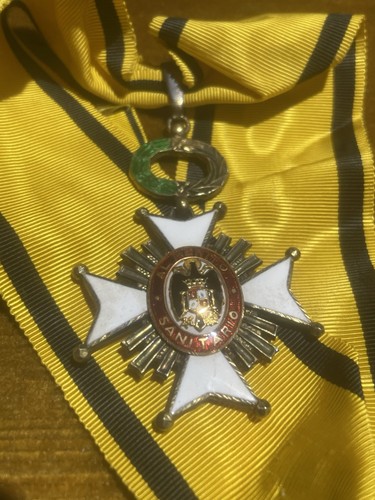 Croix ordre mérite santé - ordre,