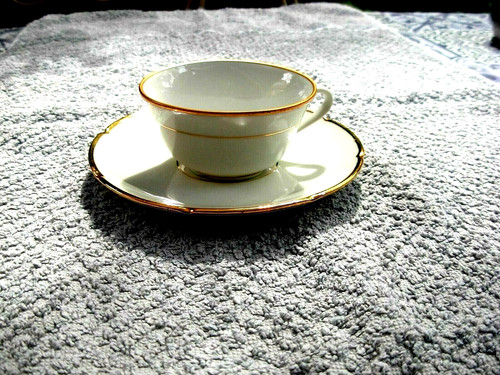Tasse café blanche ancienne - tasse,
