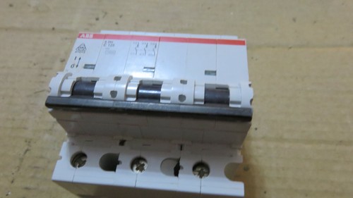 Disjoncteur abb 125 - 125, a
