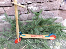 Trotinette ancienne en
