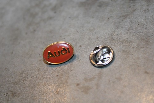 Pin audi voiture sigle - pin's,