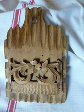 porte courier forêt noire bois clair