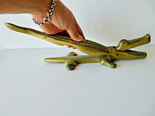 Grand mache bouchon ou casse noix crocodile en bronze ou laiton 38 cm