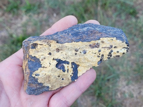 Cacoxenite strengite 140g - cacoxenite,