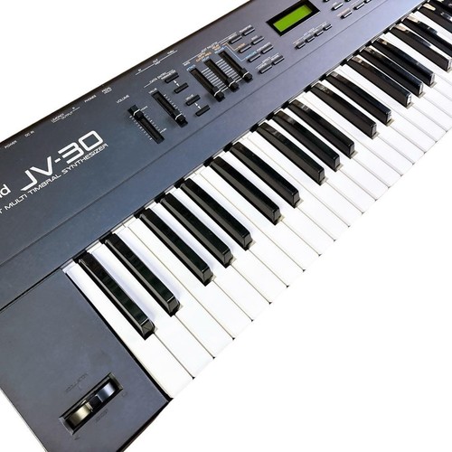Synthétiseur clavier roland - clavier,