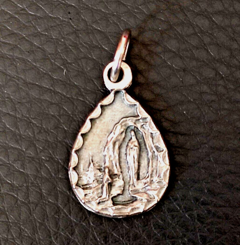 Medaille religieuse ancienne - medaille,