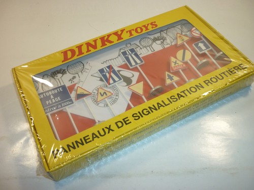 Dinky atlas panneaux - 1/43,
