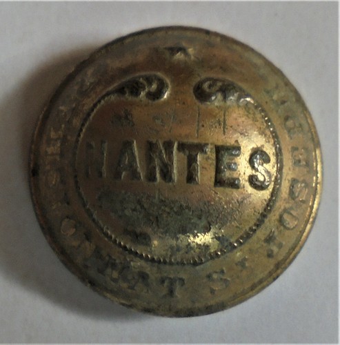 Ancien bouton bombé laiton - bombé,