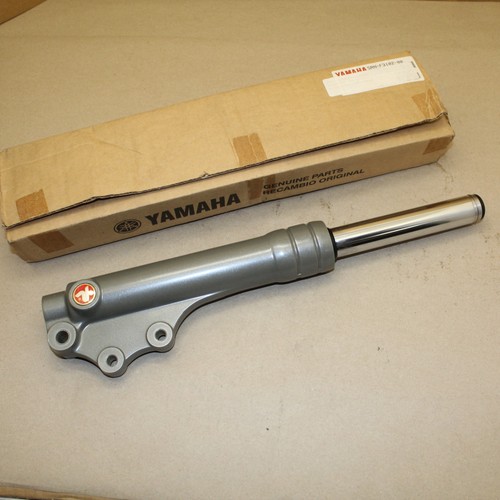Tube fourche gauche - de,
