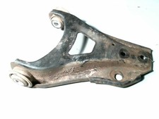 Triangle inferieur avant