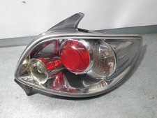 feu arrière droit PEUGEOT 206