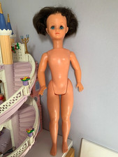 POUPÉE BELLA Betsie brune à restaurer