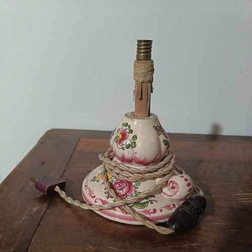 Ancien pied lampe - ancien, en
