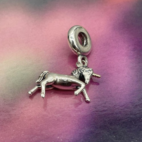 Charm pandora pendant licorne - pandora,