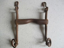 ANCIEN MORS DE CHEVAL EN FER FORGE