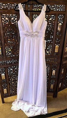 Nwt mingda dress - mingda’s, v
