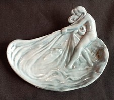 Ancien porte-savon en fonte