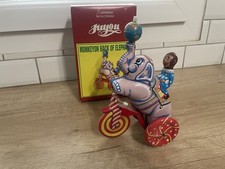 Singe Sur Éléphant « Juyou » Jouet Mécanique En Tôle Avec Sa Clé 