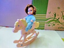 Poupon - petit bébé -