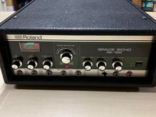 ROLAND SPACE ECHO RE-150 Roland Tape Echo Vintage testé