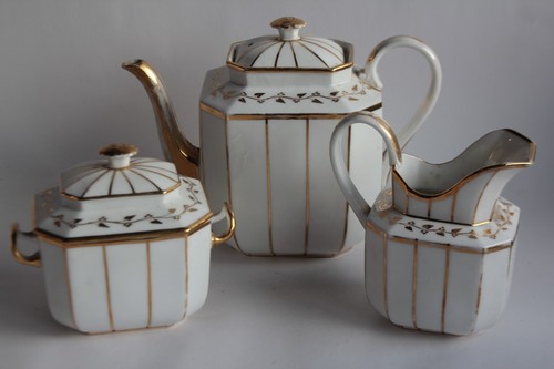 Service thé porcelaine - à,