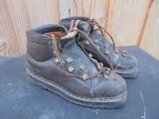 anciennes Chaussures de Ski Le Trappeur Troupes de Montagne Achat Personnel