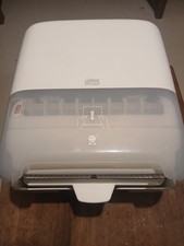 Distributeur essuie-mains TORK