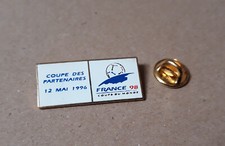 pin's football / coupe du monde 98 - coupe des partenaires 12 mai 1996