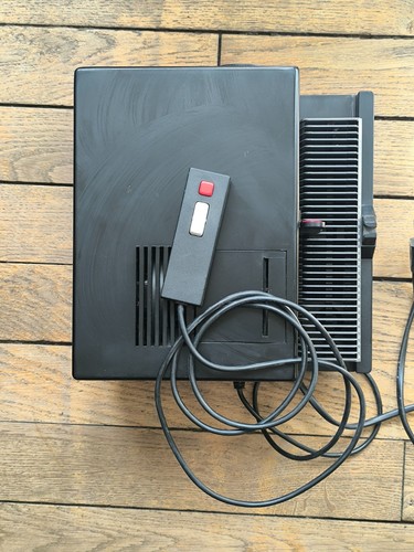 Projecteur diapositive - projecteur,
