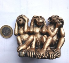 Statuette figurines les 3