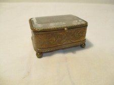 Napoléon III Boite Coffre à bijoux verre biseauté gravé laiton doré Style L XV