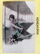 Carte Postale Ancienne 1911 Fantasy FANTAISIE AÉROPLANE Femme Avion Airplane