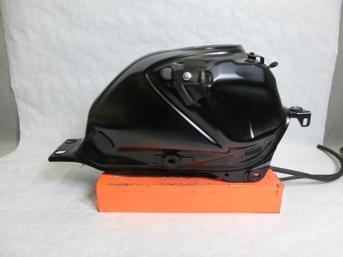 Réservoir suzuki gsx 125 - gsx, ez