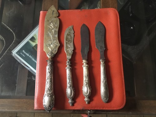 Lot couverts pelle - 1, 4