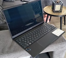 Asus zenbook 13 oled I5 8go Ram.