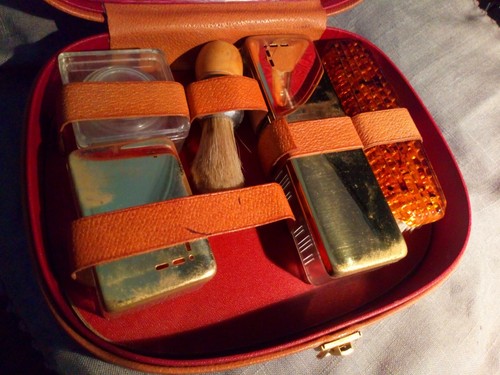 Ancienne trousse toilette - ancienne,