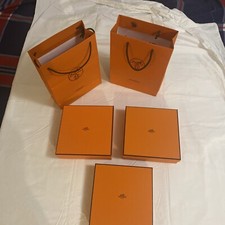 lot boute carre hermes 