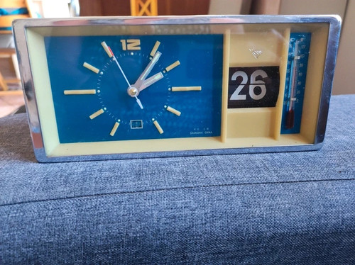 Réveil vintage space age