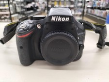 Reflex numérique NIKON