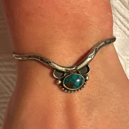 Signed navajo silver tone - navajo,