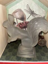 Écureuil en verre dépoli Bobo Tchèque Art déco Sculpture Par schlevogt 