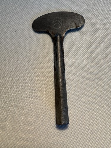 Metal key for mechanical toys - for,