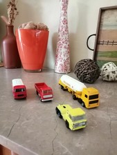 Lot De 4 Anciens Camions Miniatures. MAJORETTE, NOREV MINI JET.