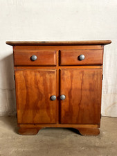 Petit buffet année 50