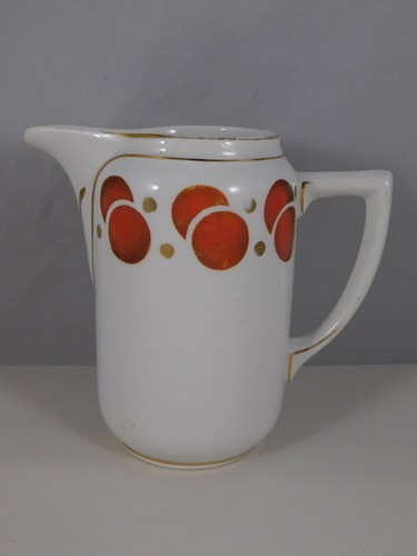 Petit pichet vintage pot - pichet, a