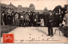 27146 cpa Paris - Jardin des Tuileries - le Charmeur d'Oiseaux