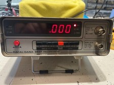 RACAL - DANA 9927 FREQUENCEMETRE